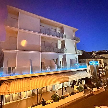 Due Gemelle Otel Rimini Dış mekan fotoğraf