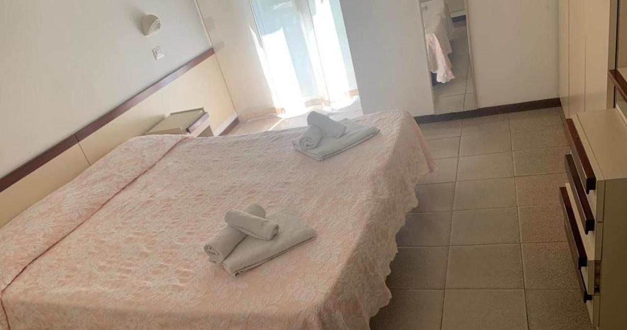 Due Gemelle Otel Rimini Dış mekan fotoğraf
