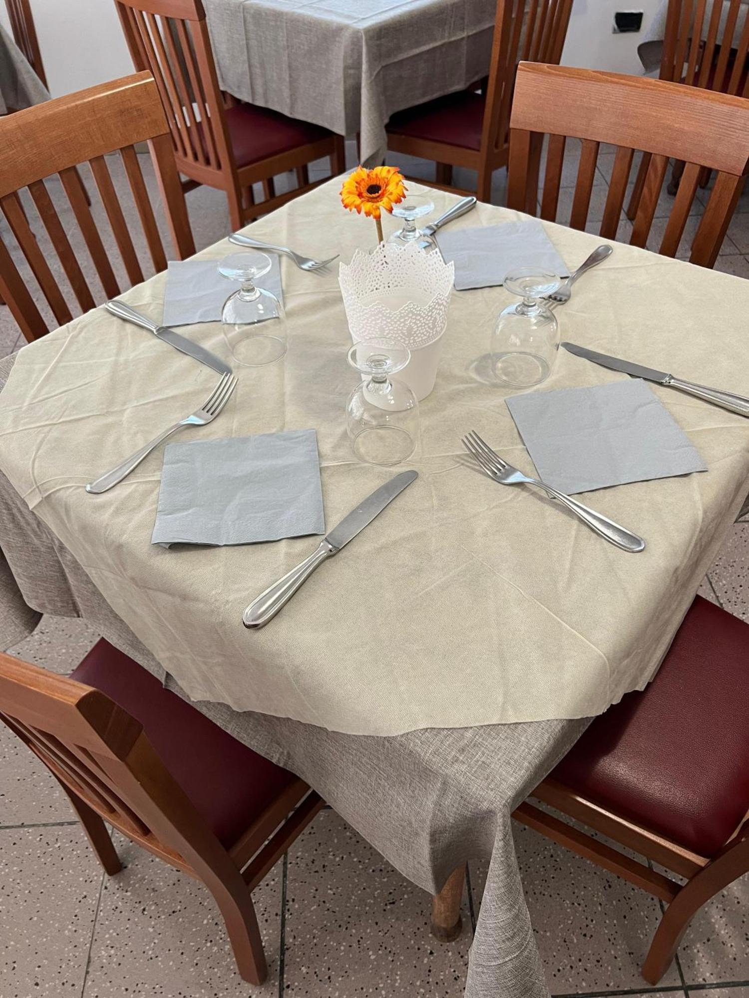 Due Gemelle Otel Rimini Dış mekan fotoğraf