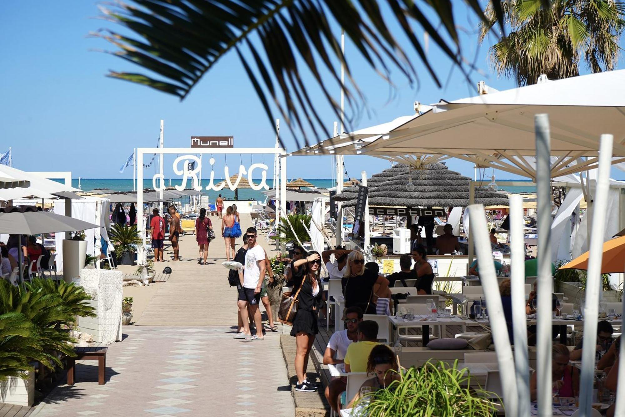 Due Gemelle Otel Rimini Dış mekan fotoğraf